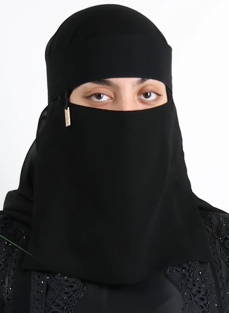JAMEELA JAMEELA BLACK SIMPLE NIQAB WITH GOLDEN PENDANT